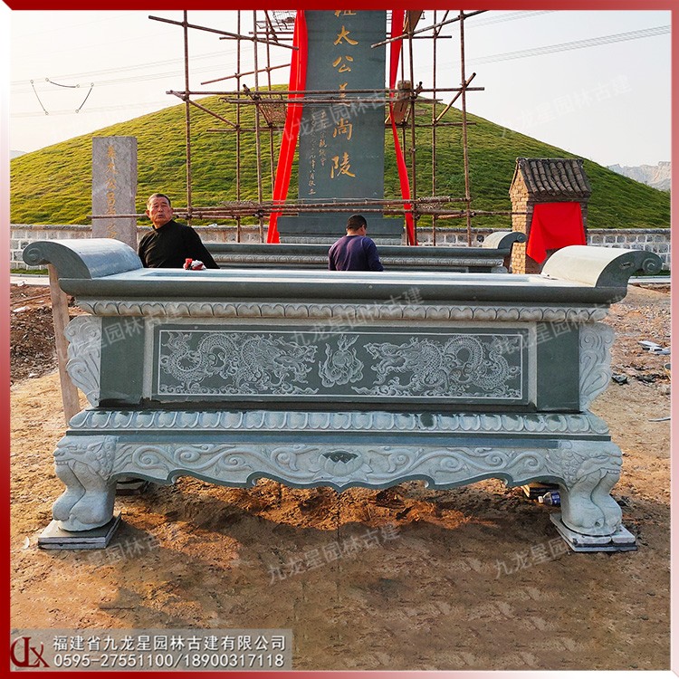 1615275483603769.jpg 墓地石雕香爐圖片