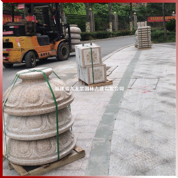 1615966568820000.jpg 黃銹石石材花缽圖片